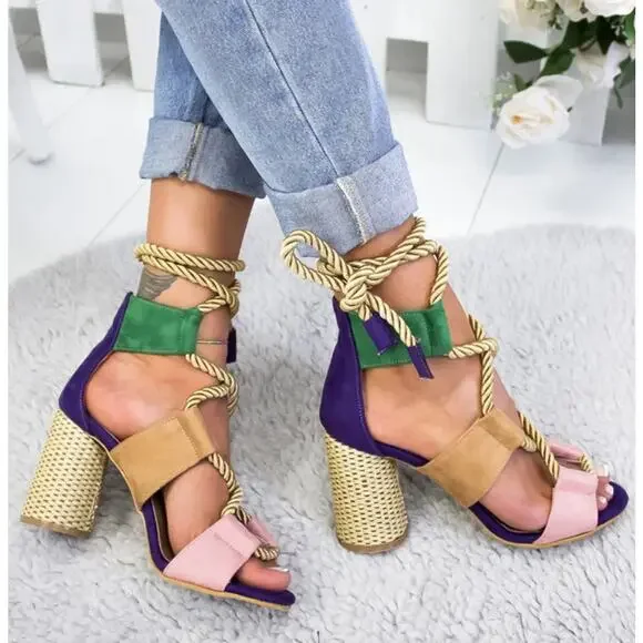 Multicolor stray gladiator heeled sandals. Size 41. - Picture 6 of 8